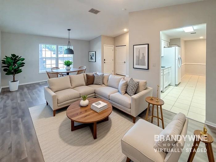 11206 Fiddlewood Dr - Photo 4 of 25
