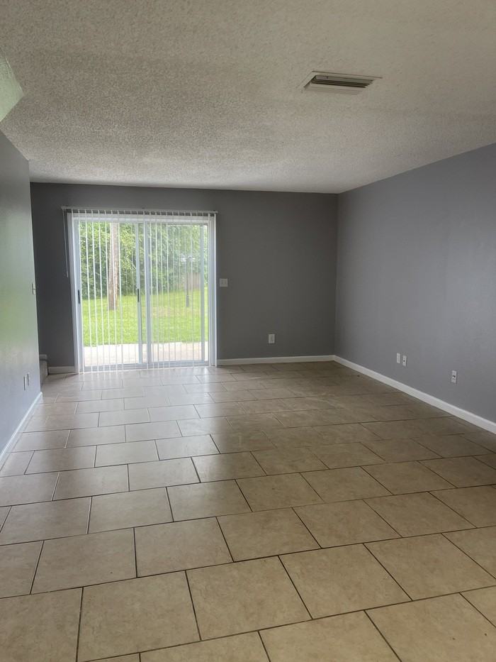 4420 Carter Rd #43 - Photo 3 of 11