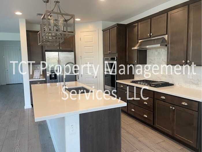 22742 E Domingo Rd - Photo 2 of 17