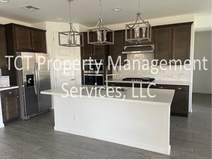 22742 E Domingo Rd - Photo 4 of 17