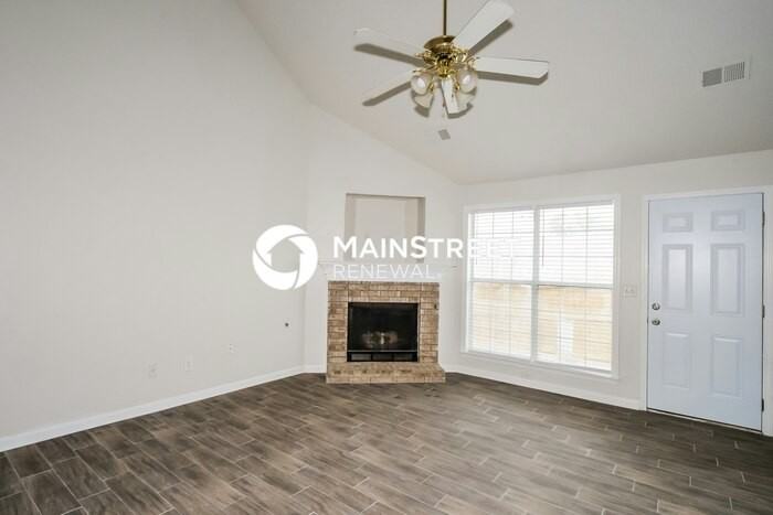 1008 Leconte Gap St - Photo 4 of 19