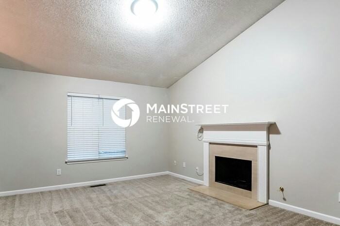 234 Bainbridge Circle - Photo 3 of 17