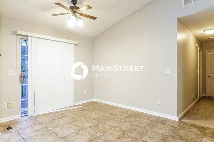 234 Bainbridge Circle - Photo 5 of 17