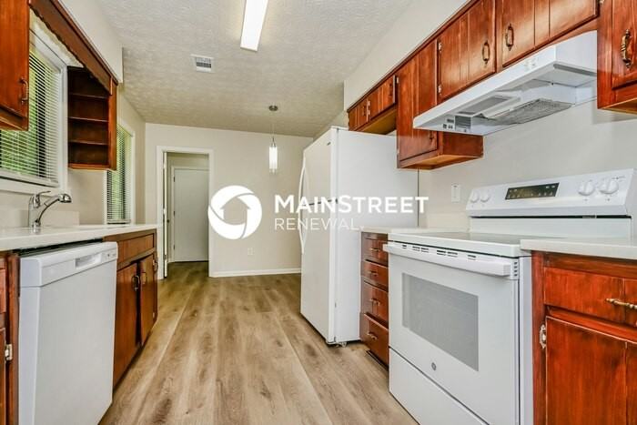 2140 Terri Lane Southeast - Photo 6 of 18