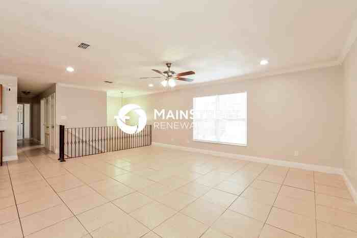 1324 Bob Cat Ct - Photo 3 of 17