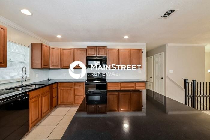 1324 Bob Cat Ct - Photo 4 of 17