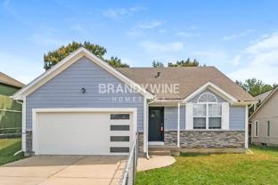 13707 Bennington Ave - Photo 1 of 1