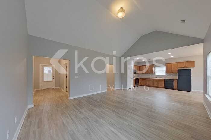 45 Hawk Ln - Photo 6 of 27