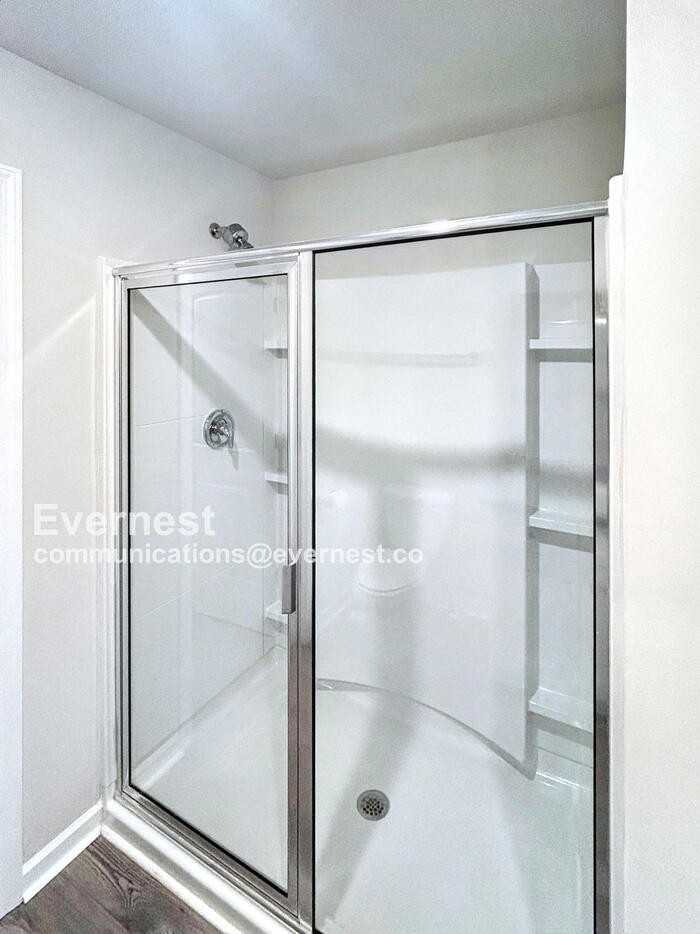 3231 Quintana Dr - Photo 7 of 24