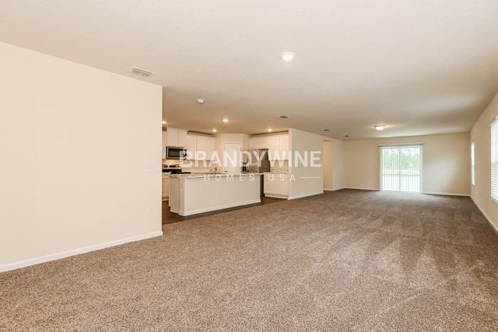 250 Falcon Ridge Rd - Photo 3 of 20