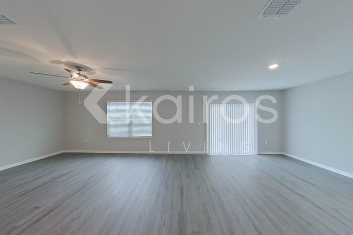 8670 Sw 43rd Ter - Photo 5 of 33