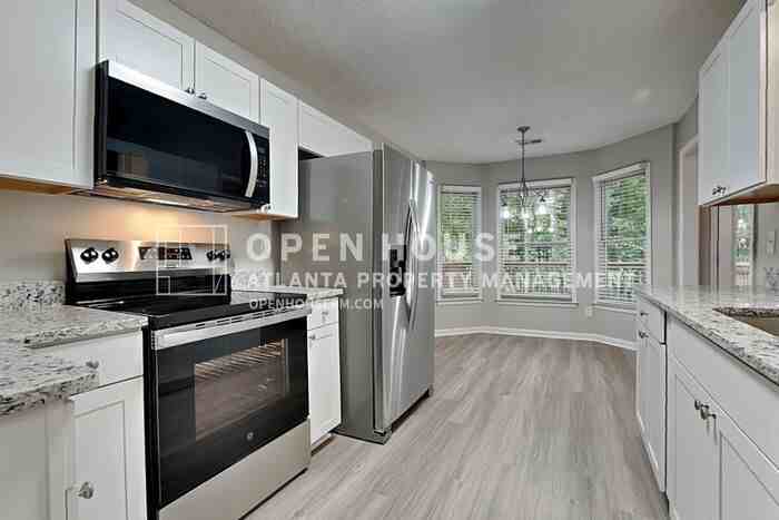 2868 Evonshire Ln - Photo 7 of 18