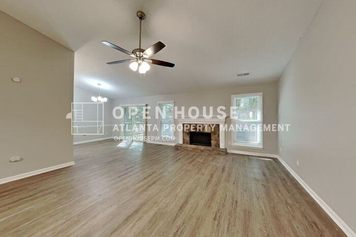 3883 Nowlin Rd Nw - Photo 5 of 24