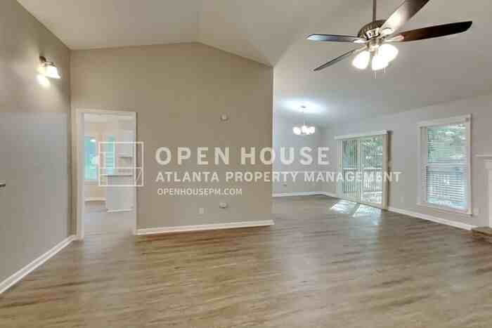 3883 Nowlin Rd Nw - Photo 6 of 24