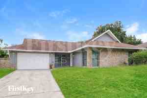 featured image of 409 Seville Ave