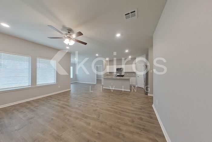 410 Mango Dr - Photo 7 of 28