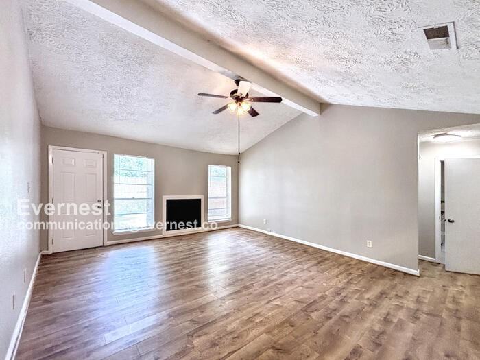 203 Woodvale Dr - Photo 6 of 27