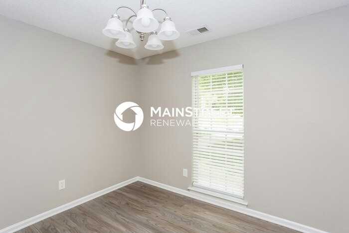 4511 Avalon Forest Ln - Photo 6 of 17