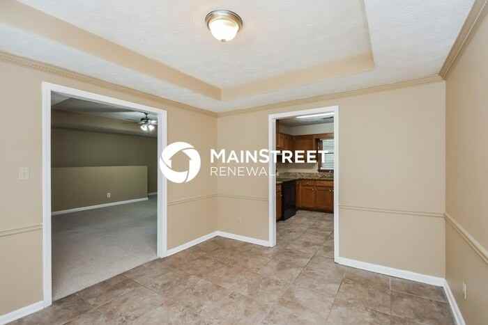 2451 Sherrie Lane Southwest - Photo 5 of 17