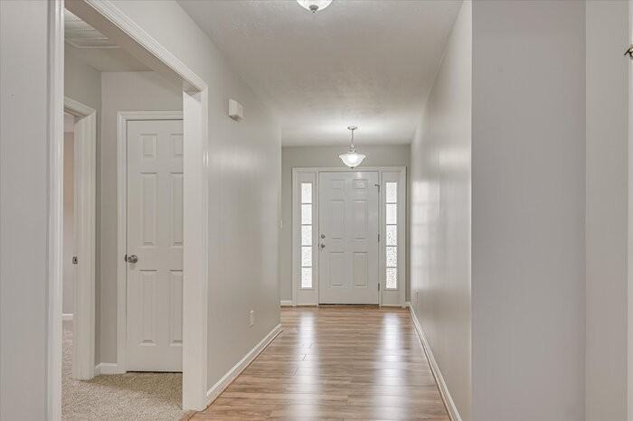 789 Michelle Ct - Photo 6 of 40