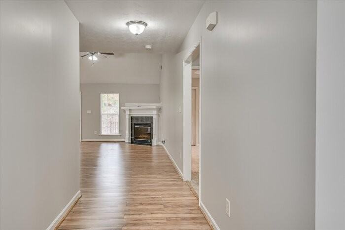 789 Michelle Ct - Photo 7 of 40