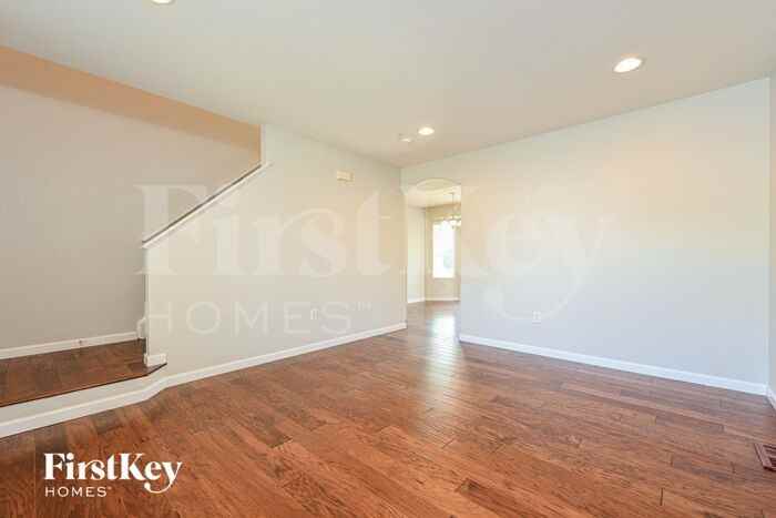 6339 Westview Cir - Photo 2 of 16