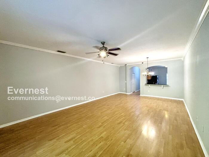 18106 Nassau Point Drive - Photo 4 of 29