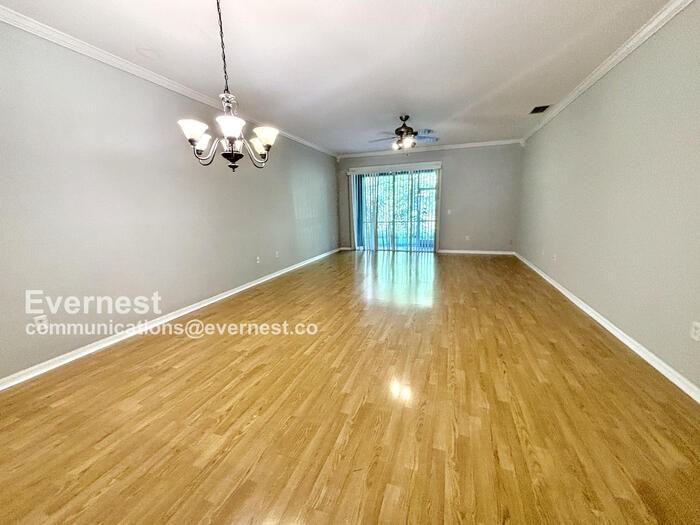 18106 Nassau Point Drive - Photo 5 of 29