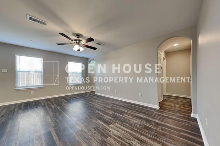 10208 Red Fern Ct - Photo 5 of 23