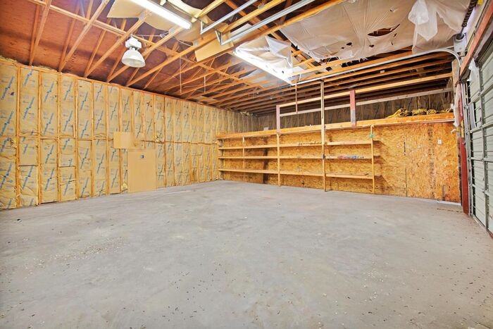 3290 1/2 Lombardy Ln - Photo 6 of 8