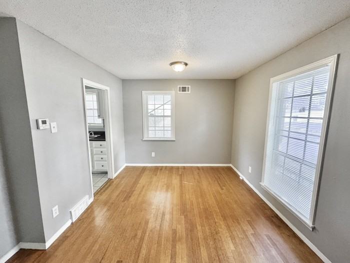 4936 Leven Road - Photo 5 of 26