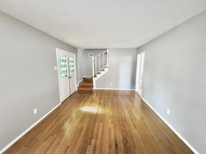 4936 Leven Road - Photo 7 of 26