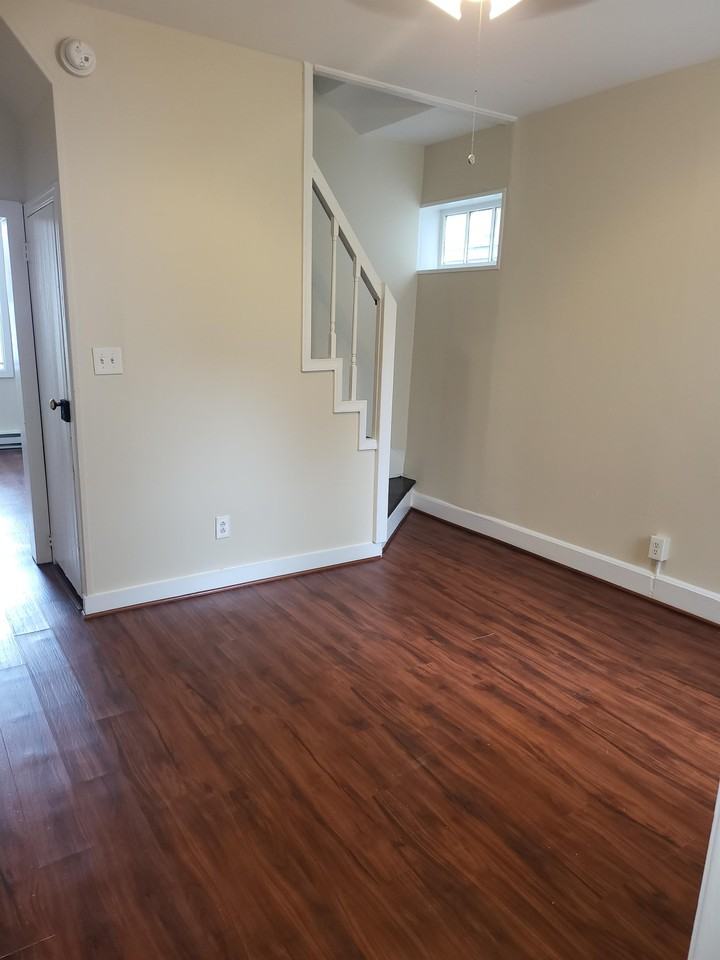 110 East South Street #1 - Photo 7 of 32