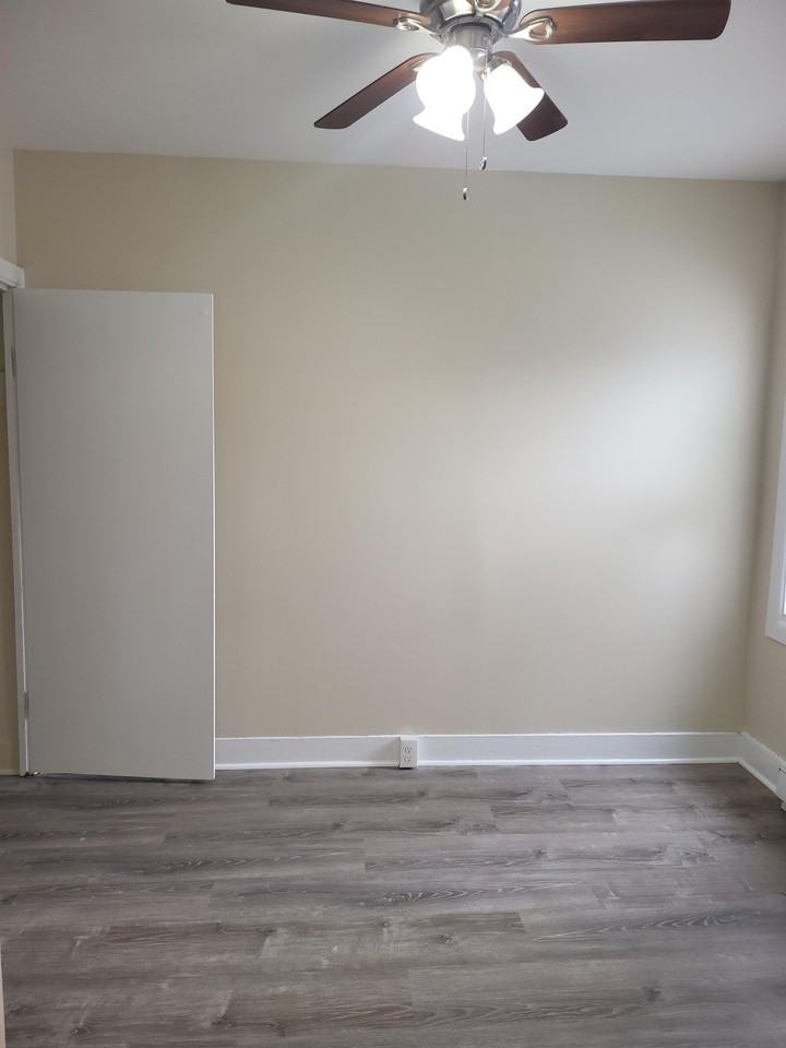 110 East South Street #1 - Photo 6 of 32