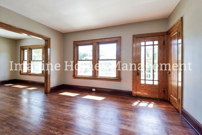 1292 Edwards Ave #2 - Photo 5 of 21