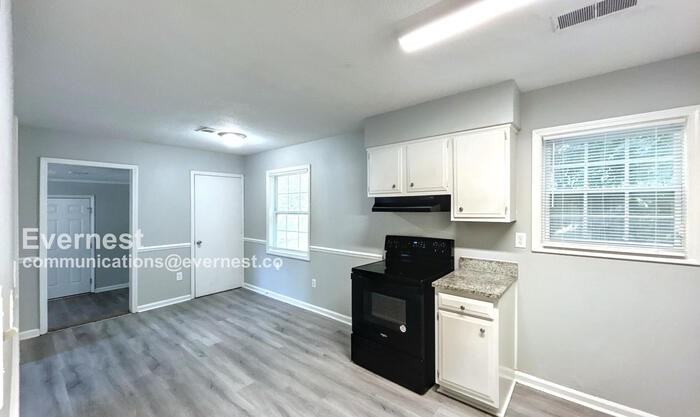 3674 Ridgemont Rd - Photo 4 of 22