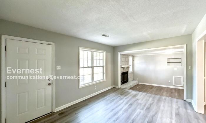 3674 Ridgemont Rd - Photo 7 of 22