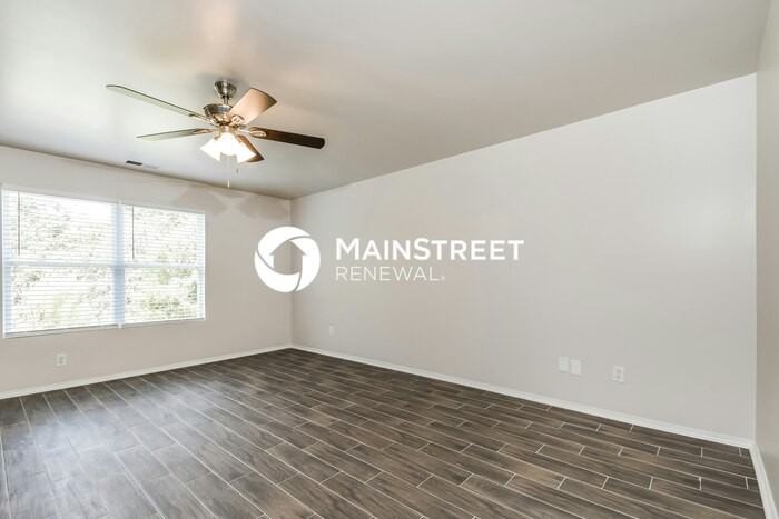 4533 Vernon Farms Boulevard - Photo 4 of 19