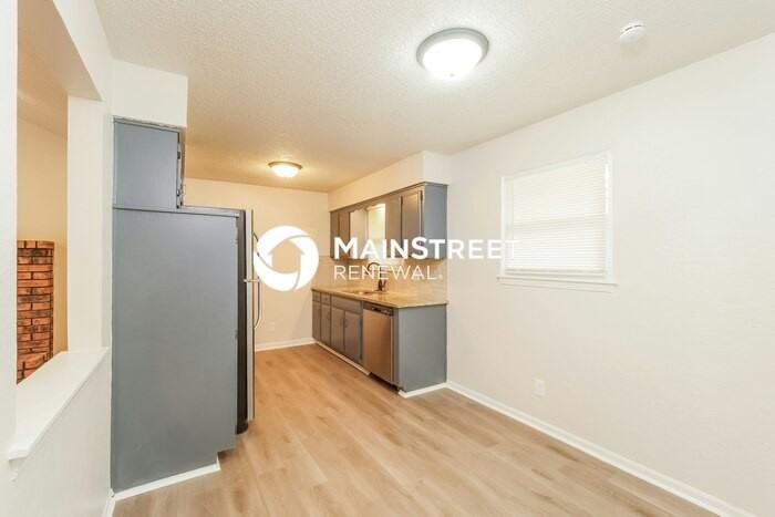 2218 Northwest 64th Terrace - Photo 7 of 19