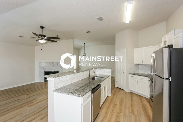 1019 Chelsea Ln - Photo 7 of 18