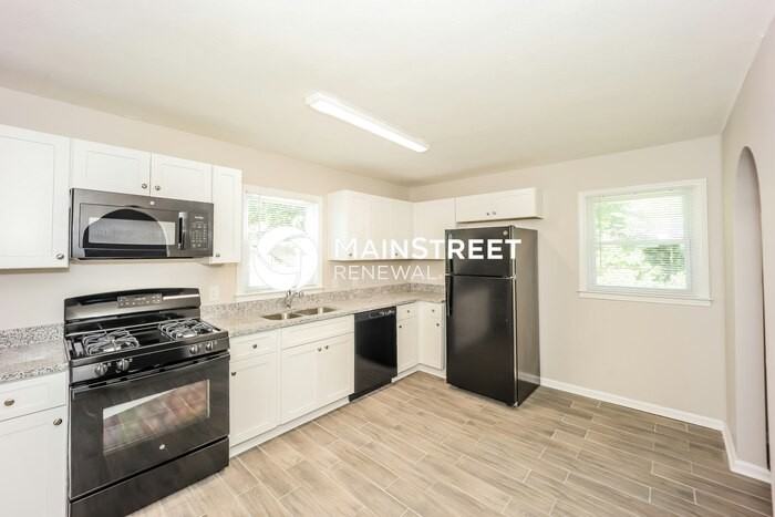 185 Hyde Cir - Photo 6 of 18