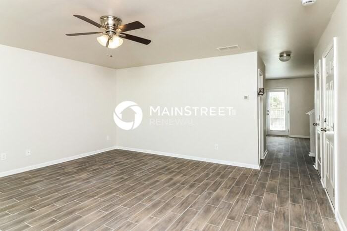 404 Scenic View Ct - Photo 5 of 19