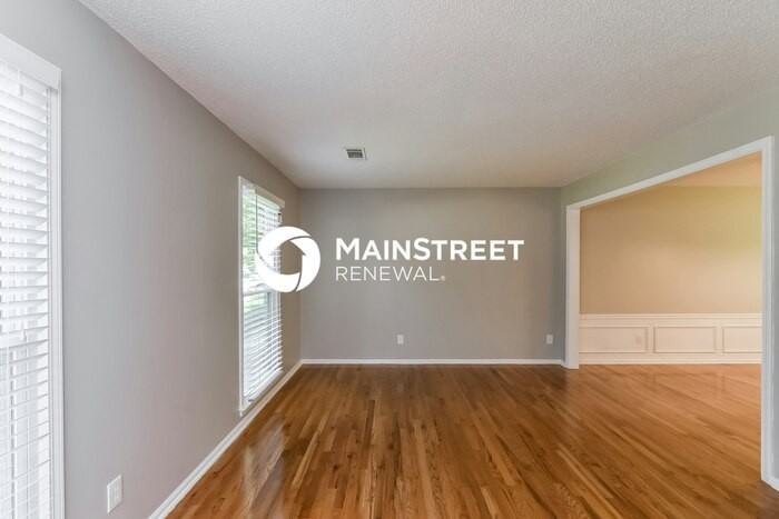 353 Cimarron Way - Photo 2 of 17