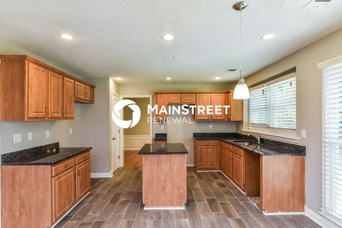 353 Cimarron Way - Photo 6 of 17