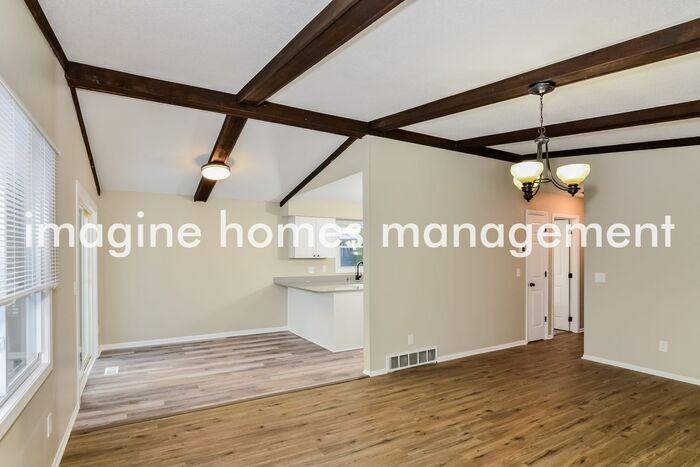 3517 83rd Avenue North - Photo 4 of 16