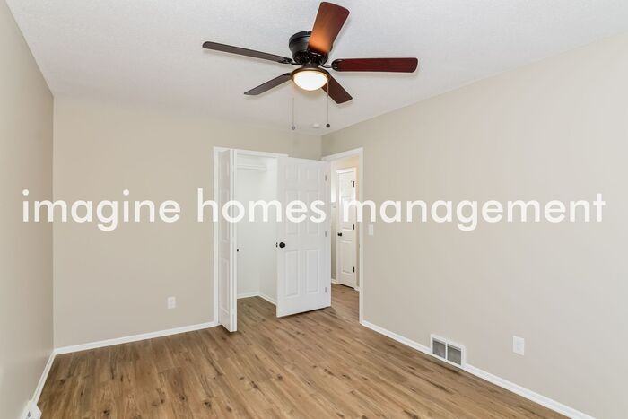 3517 83rd Avenue North - Photo 7 of 16