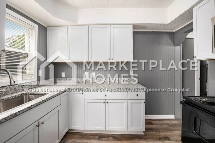 7211 Packard Ave - Photo 6 of 21