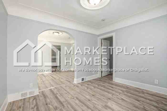 7043 Meadow Ave - Photo 7 of 23