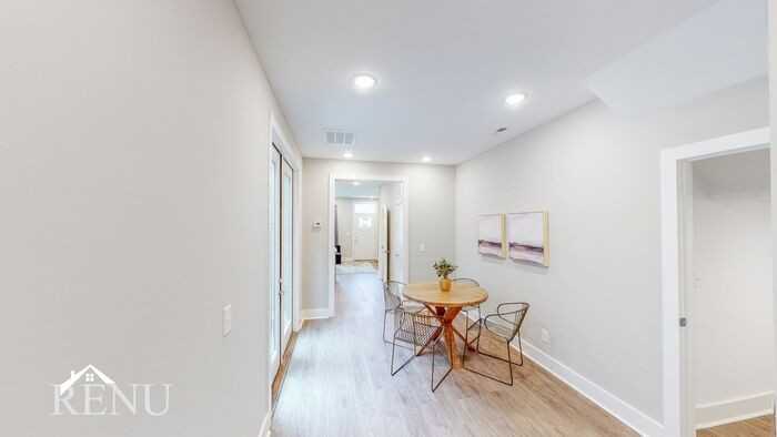 2351 E 19th St - Photo 5 of 17