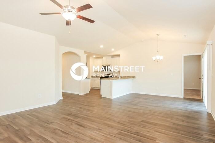 311 Armistead Ct - Photo 4 of 16